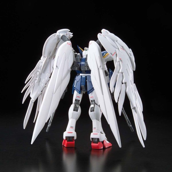 Gundam: Wing Gundam Zero EW RG Model Sale